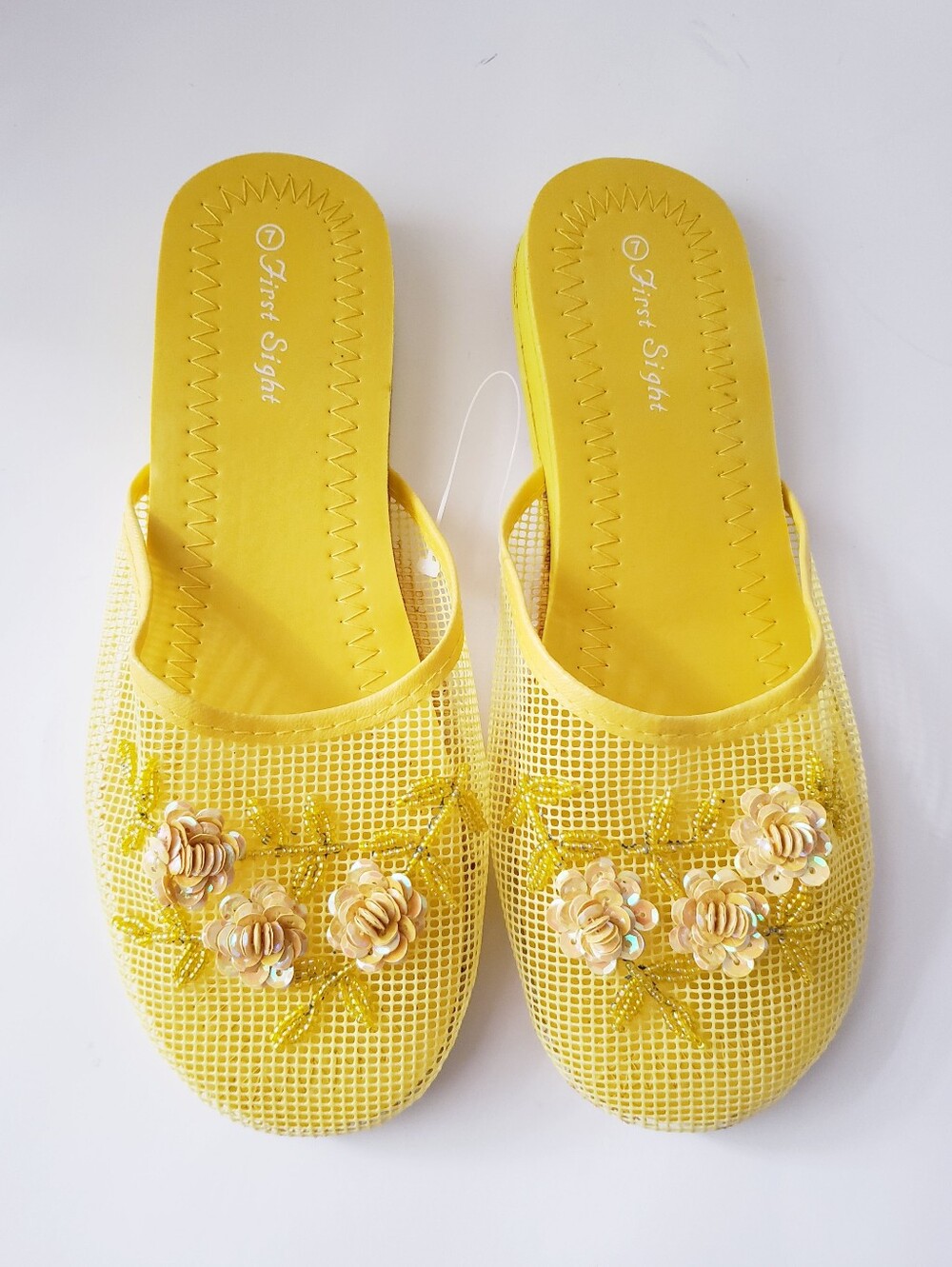Vintage Yellow Floral Sequins Chinese Slippers